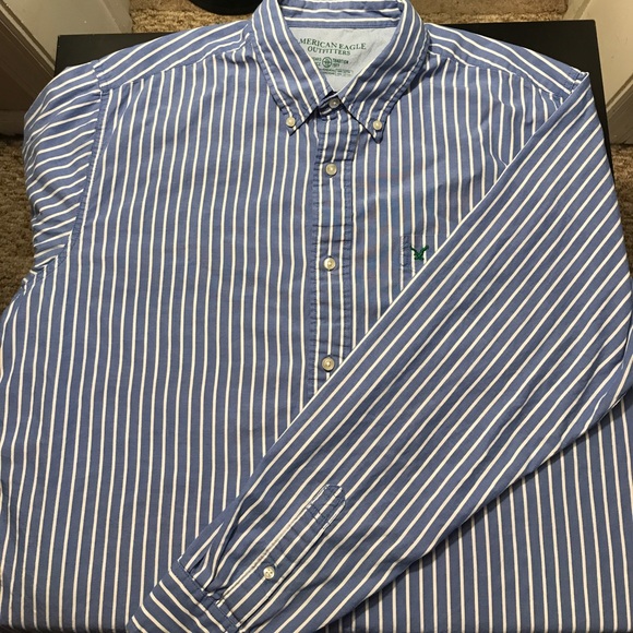 American Eagle Men's XL Button Up Dress Shirt - Picture 4 of 5