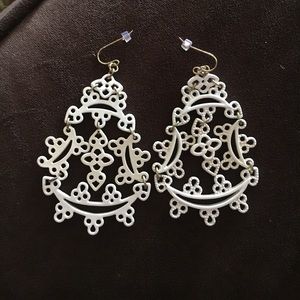 Jessica Simpson White Lace Chandelier Earrings