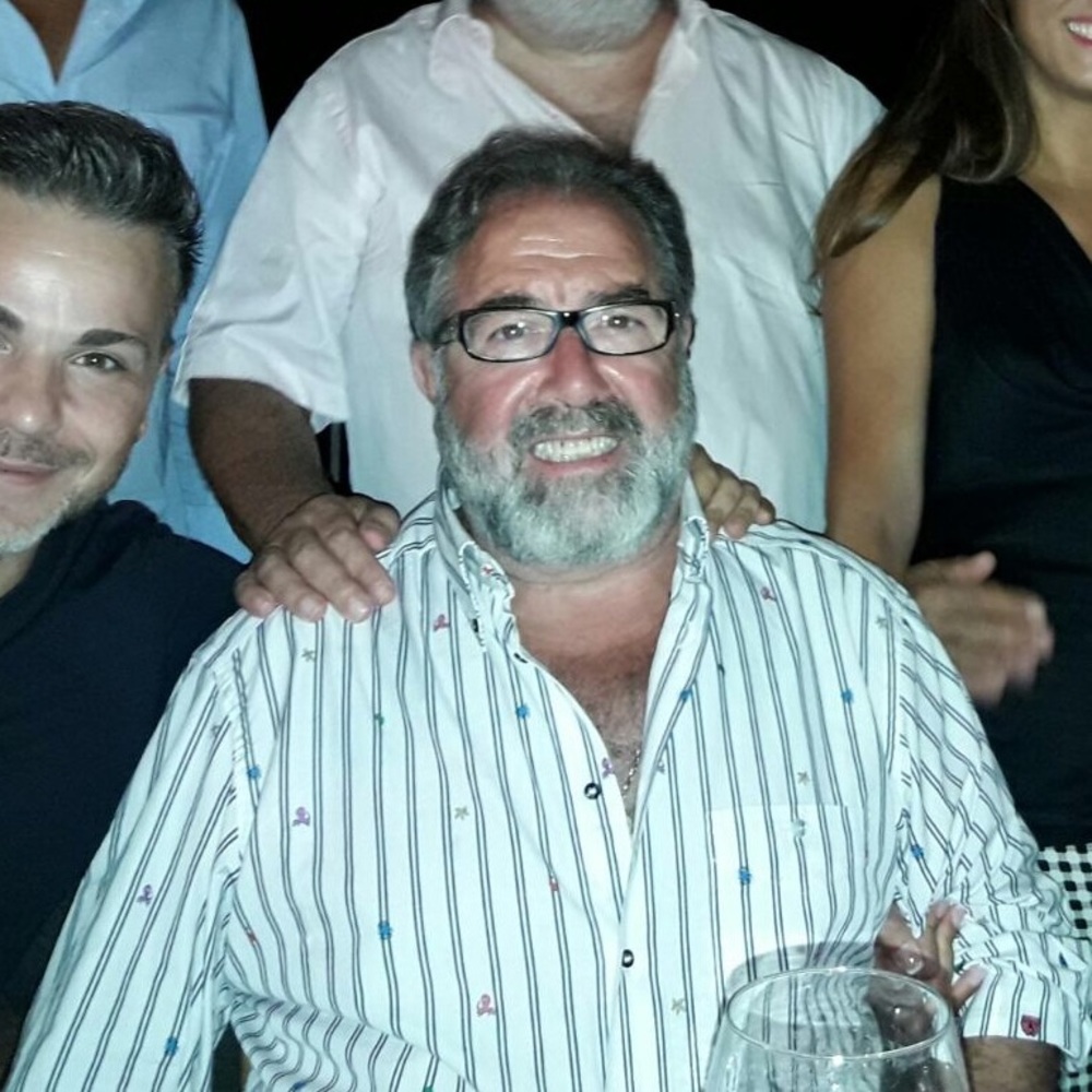 Meet your Posher, Dominic