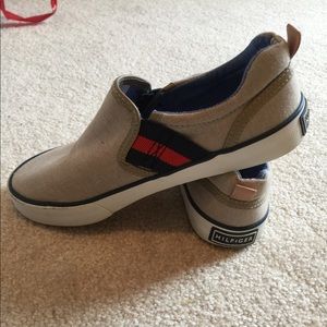 Boys sneakers