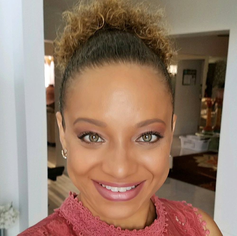 Meet your Posher, Christi