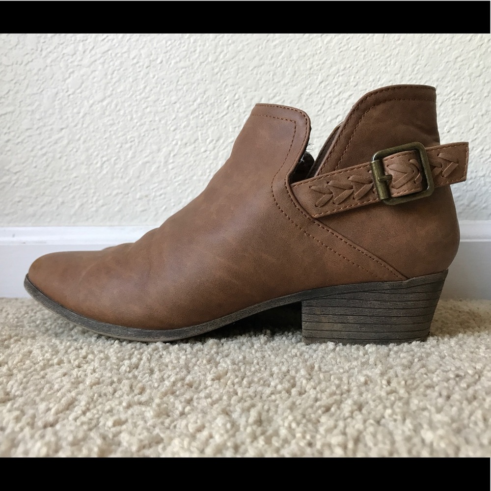Madden Girl Boots