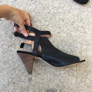 Nine West strappy low heels