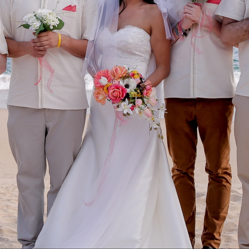 Rosa Clara Two 2016 Rick wedding dress size 8 - Picture 7 of 7