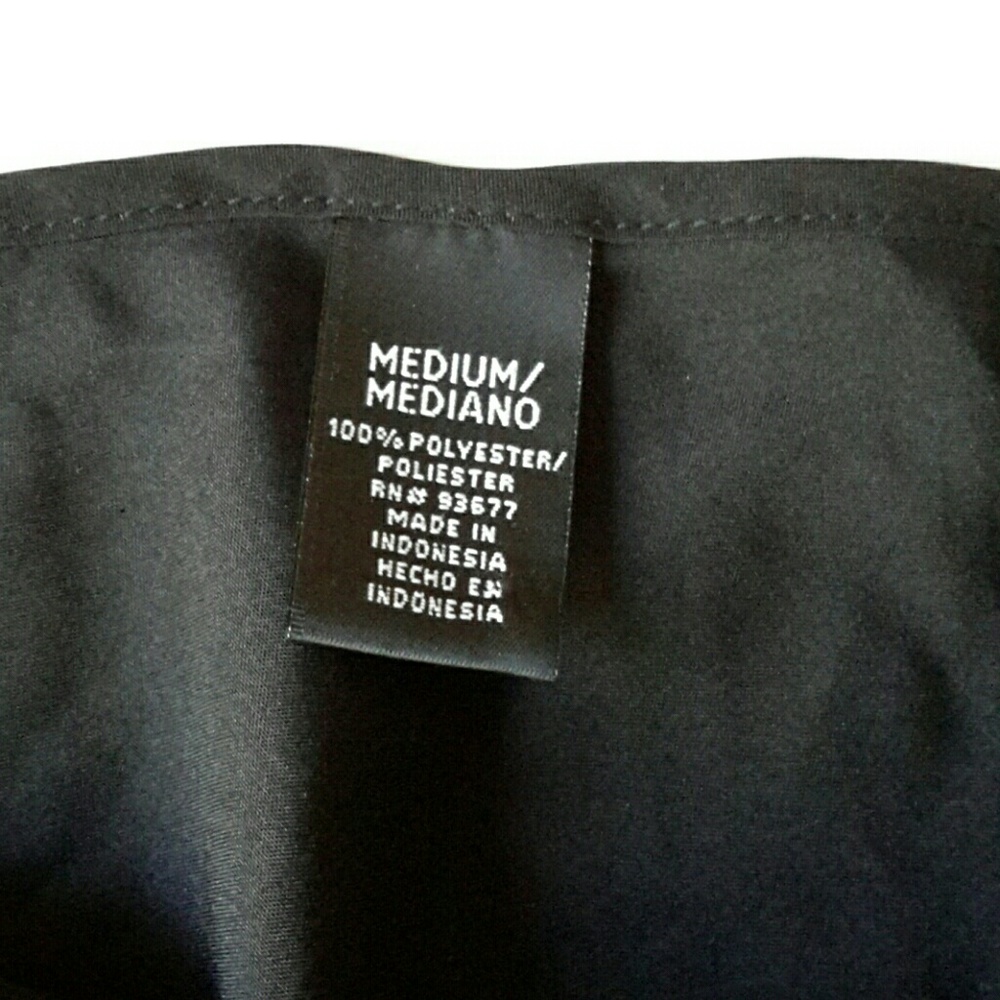 Black top, M - Picture 2 of 2