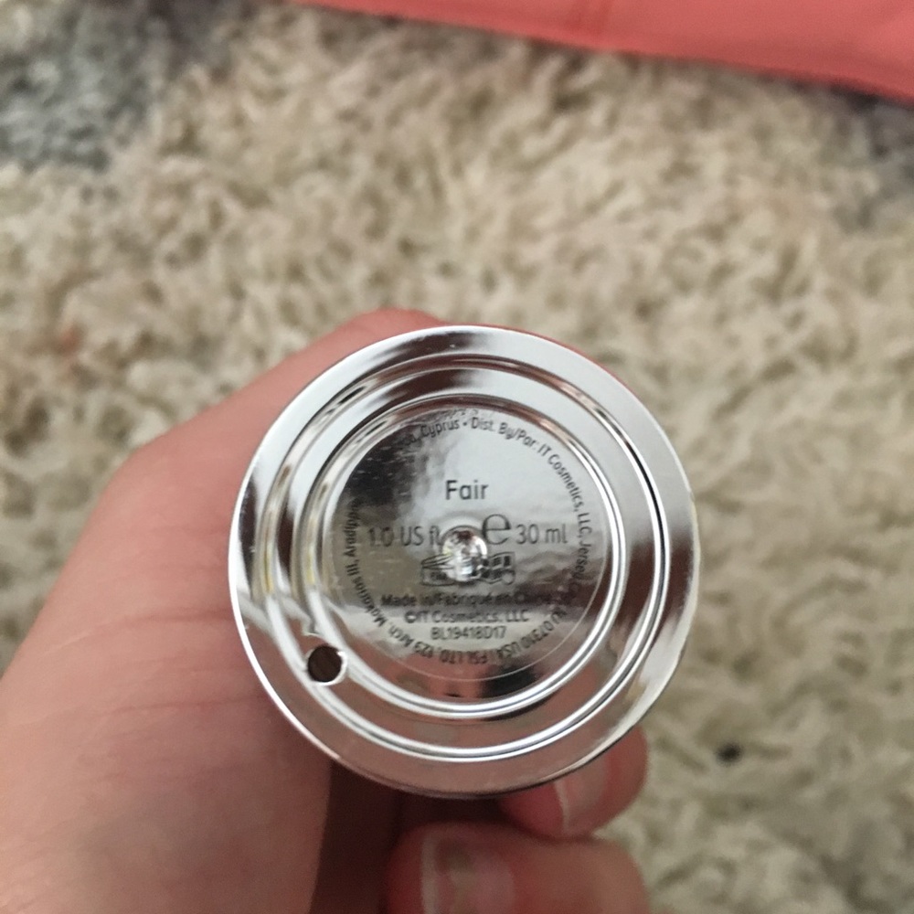 It Cosmetics Bye Bye Lines Foundation Shade Fair