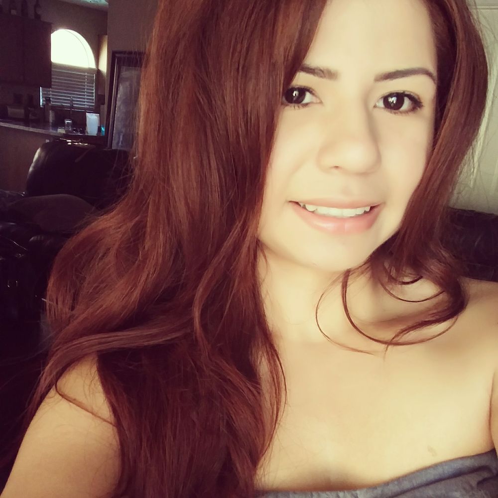 Meet your Posher, Cynthia