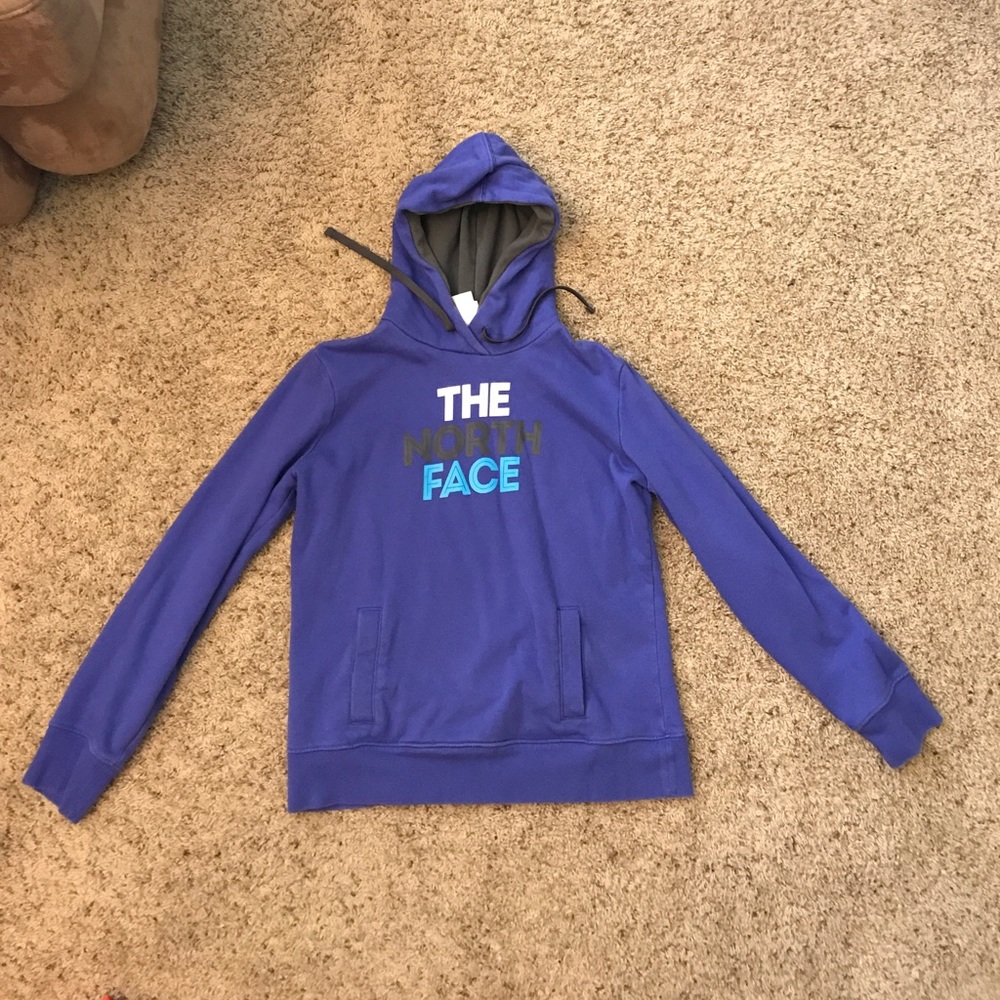 North face sweatshirt! Make offer!