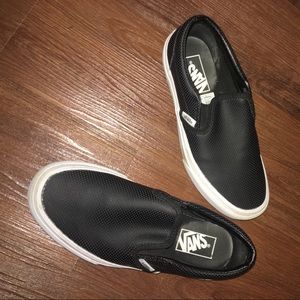 Vans black size 6.5