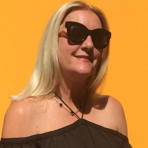 Meet your Posher, Jeanette