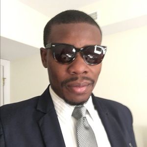 Meet your Posher, Bamidele