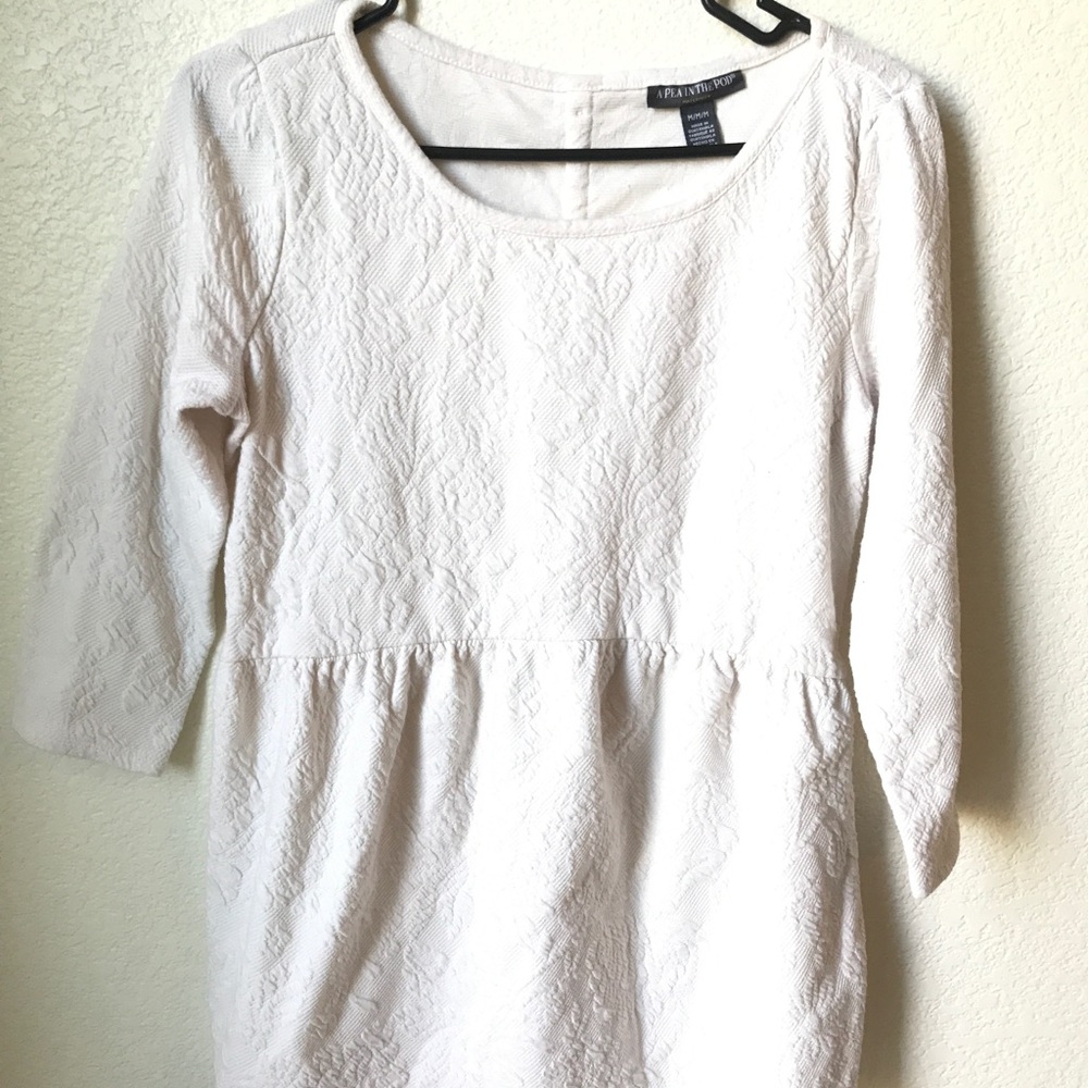 A Pea in the Pod Off White Maternity Top