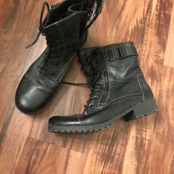 Guess combat boots - Picture 1 of 4
