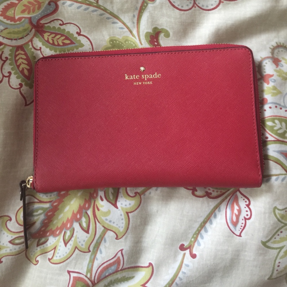 Kate Spade travel wallet