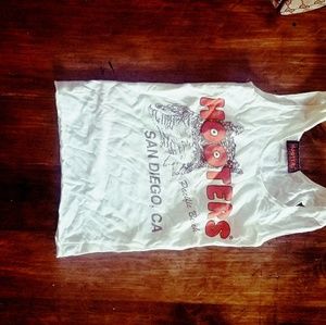 Hooters shirt xxs. Used