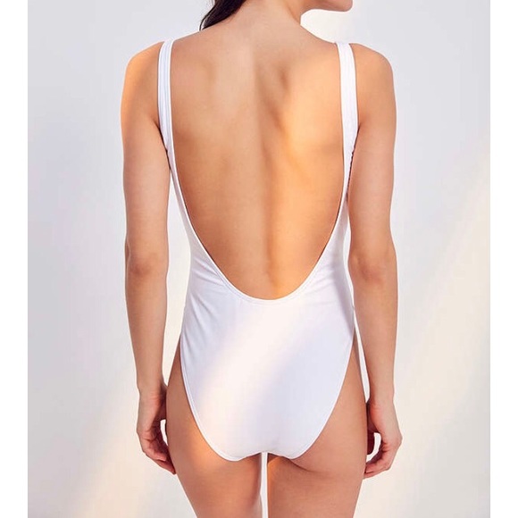 OP white swimsuit - Picture 4 of 6