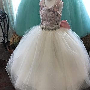 Flower girl dress