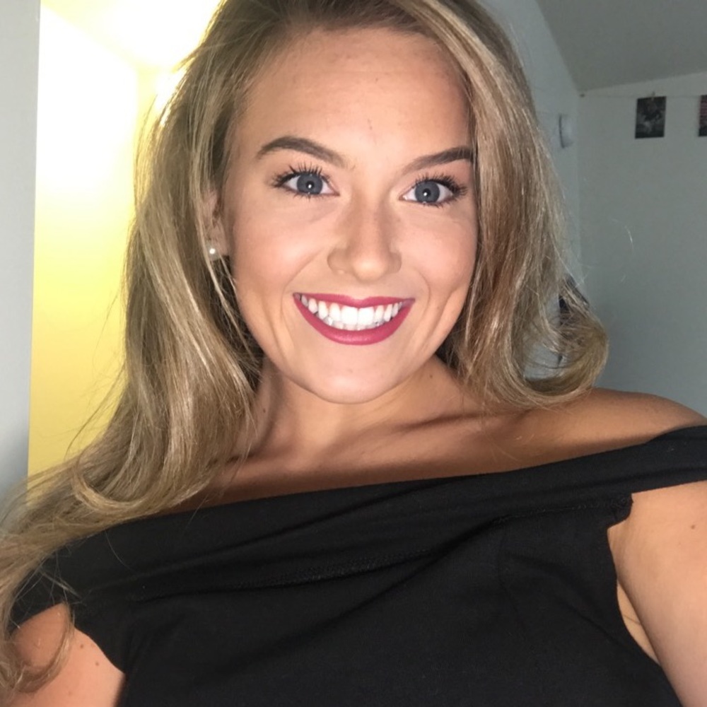 Meet your Posher, Savannah