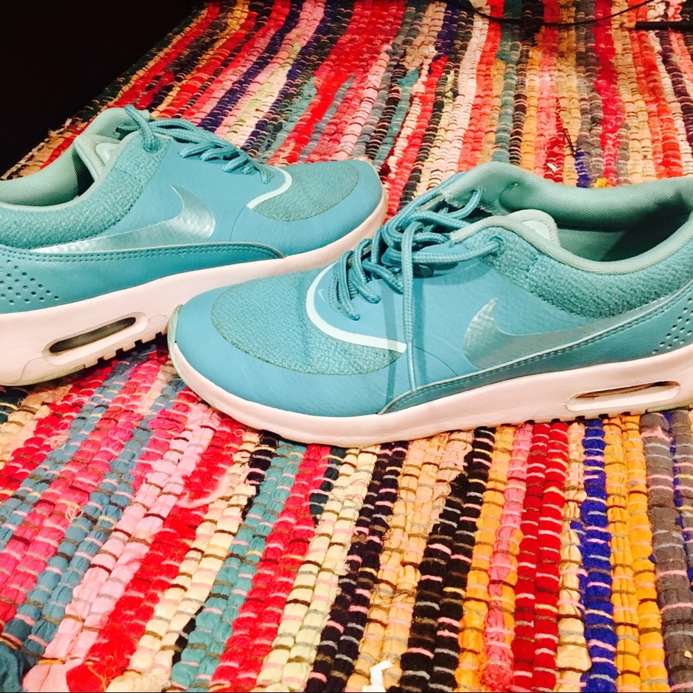 Nike Airmax Thea shoes