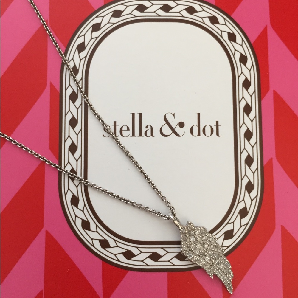 Stella & Dot “watch over you” necklace