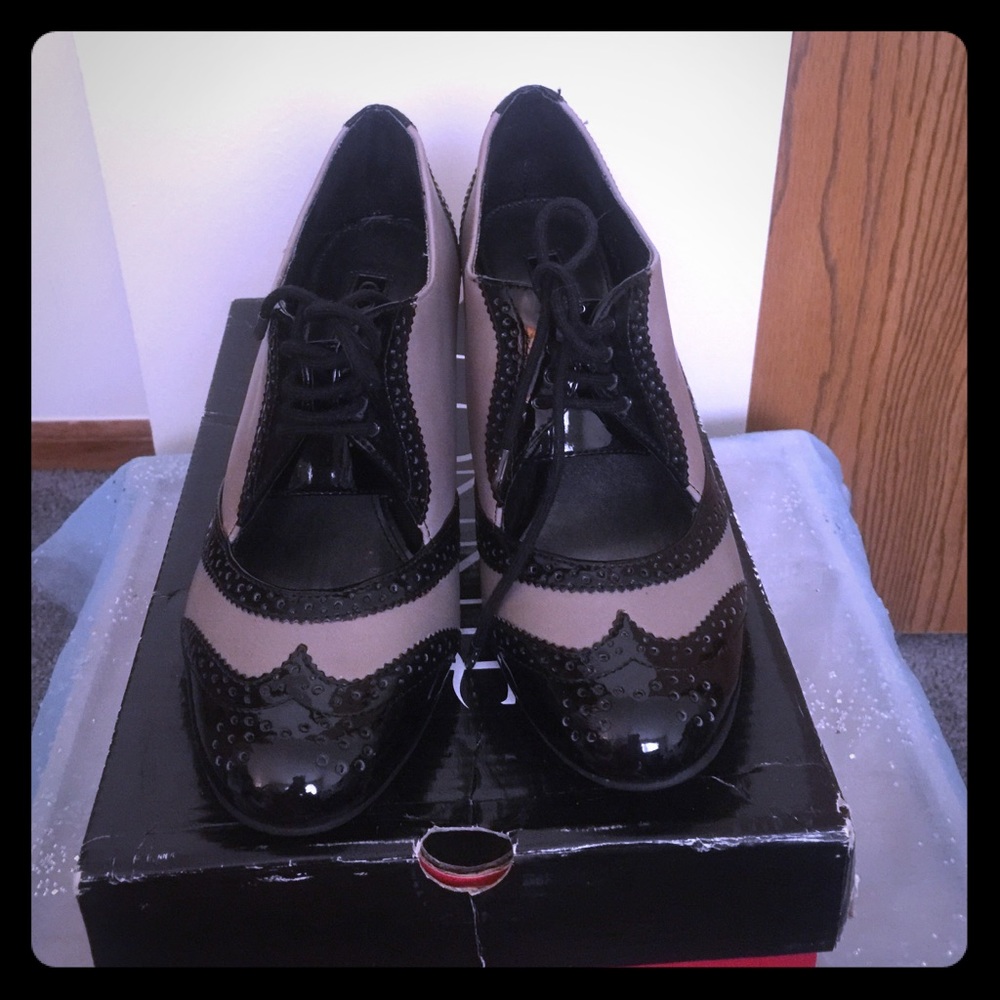 NWOT shoes
