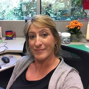 Meet your Posher, Julie