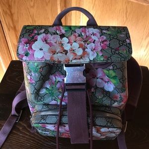 Small floral Gucci backpack