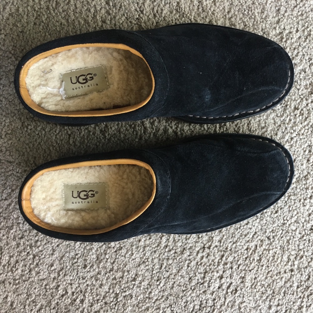 Ugg clogs