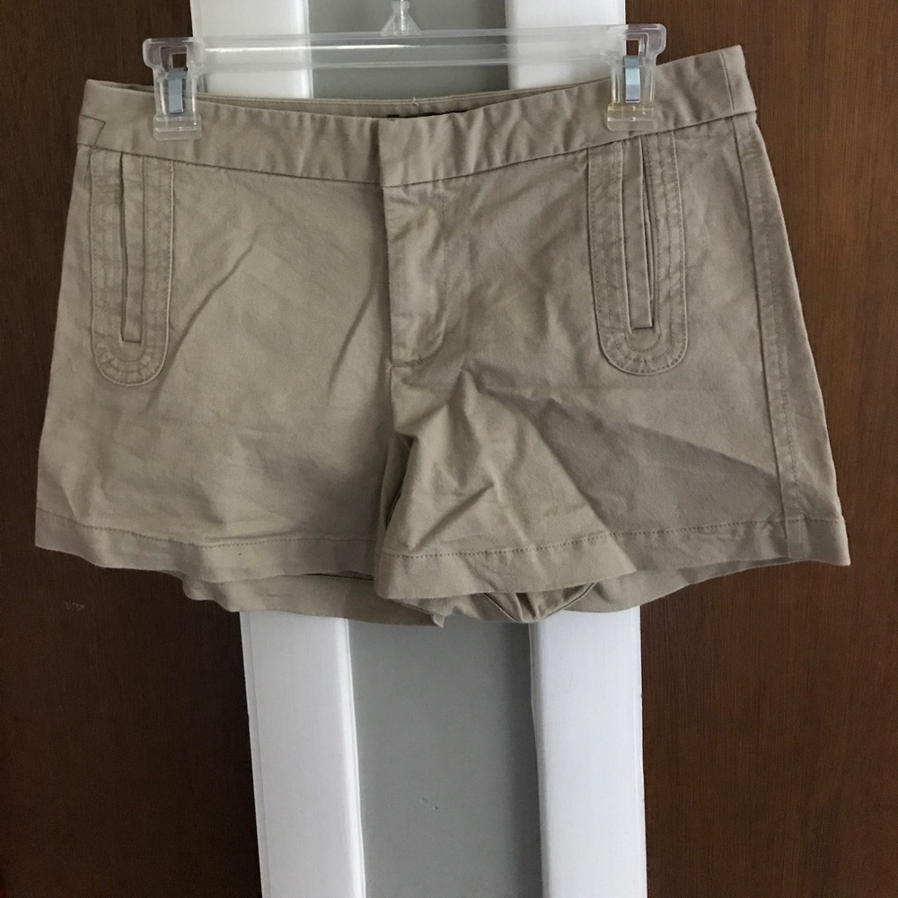 Gap shorts