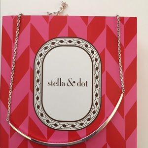 Stella & Dot Crescent Necklace