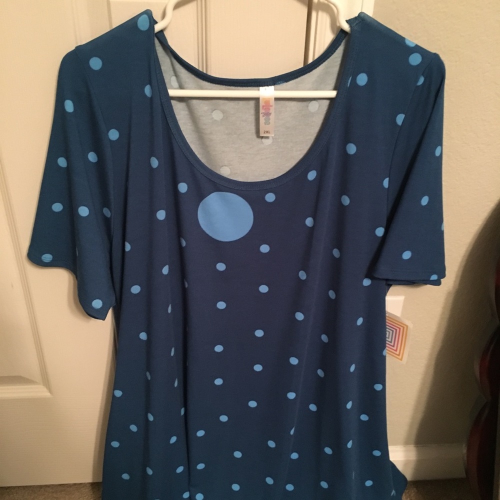 BNWT Perfect Tee