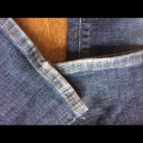 Levi's 512 perfectly slimming boot cut petite jean - Picture 6 of 8
