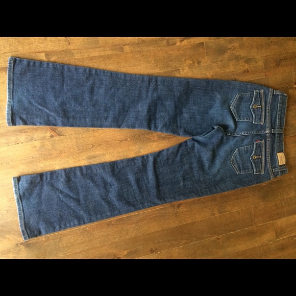 Levi's 512 perfectly slimming boot cut petite jean - Picture 7 of 8