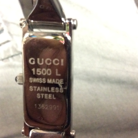 Gucci Women's Watch 1500L - Picture 3 of 4