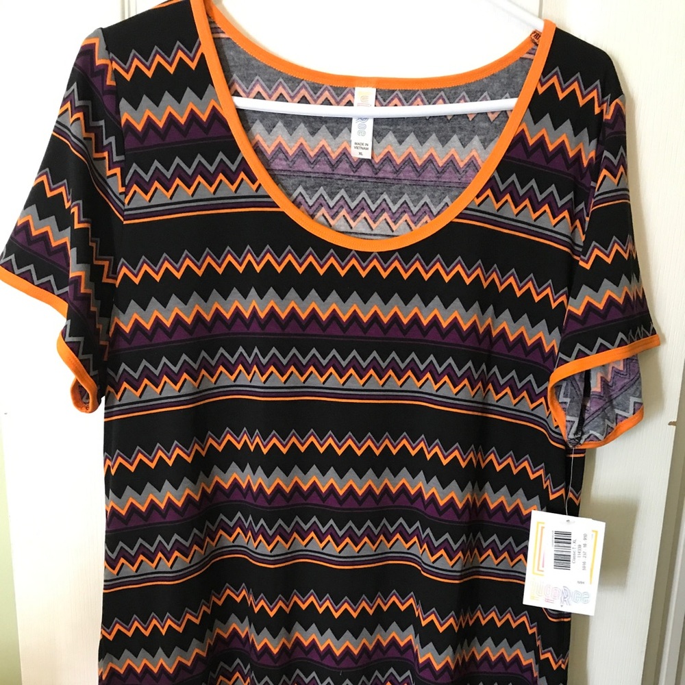 NEW LuLaRoe XL Classic T | Halloween 2017 Stripe