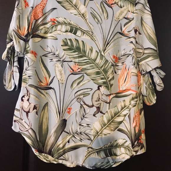 Ann Taylor tropical print blouse - Picture 3 of 6