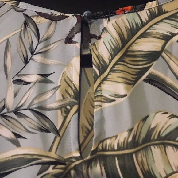 Ann Taylor tropical print blouse - Picture 6 of 6