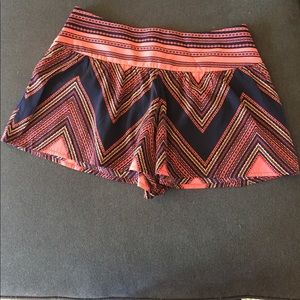 EXPRESS cute and flirty shorts.