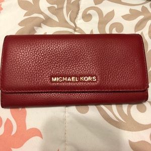 Michael kors wallet