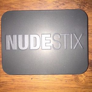 Nudestix #babeboss kit of 6 colors