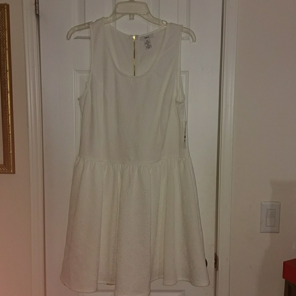 Barr III White Dress