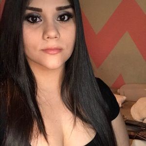 Meet your Posher, Kenia