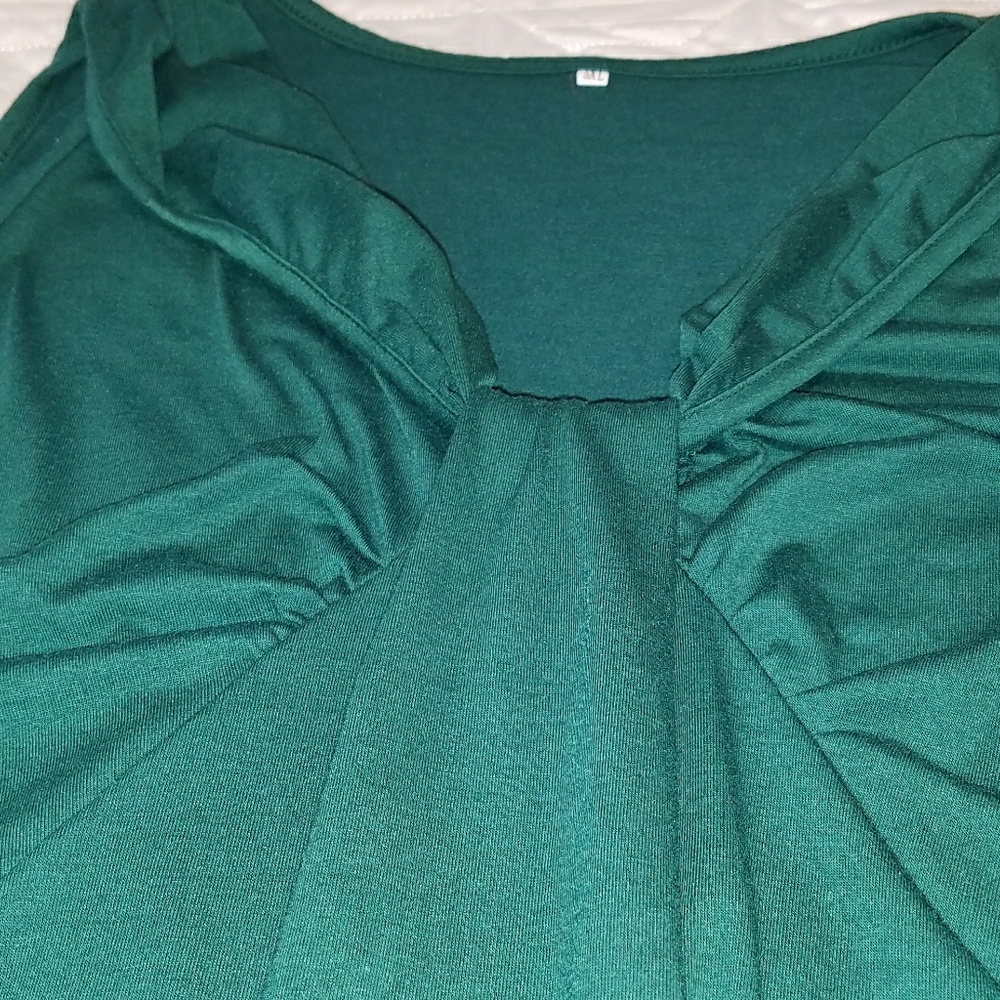 Emerald green boutique draping tank size 16