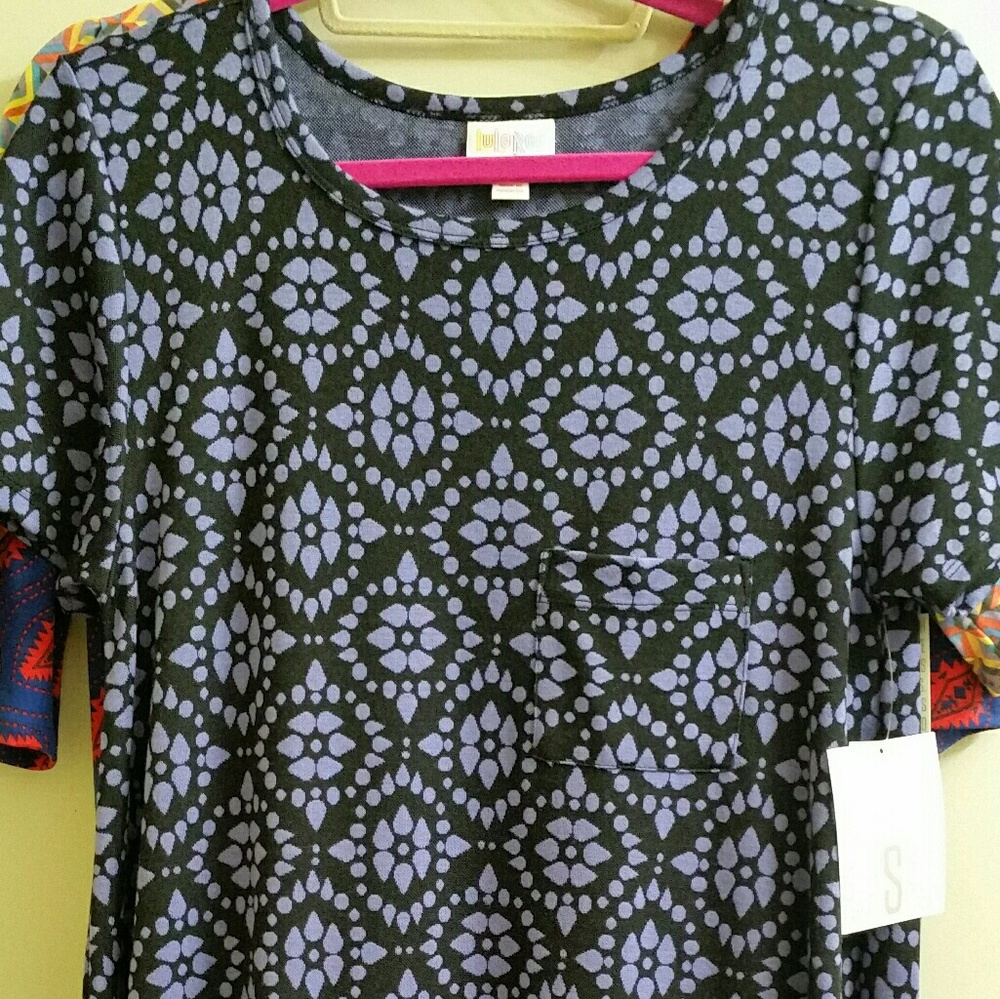 S Lularoe Carly