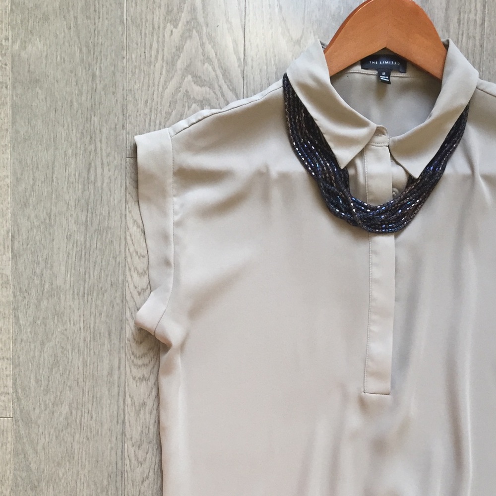 Taupe Short Sleeve Blouse w/ Collar