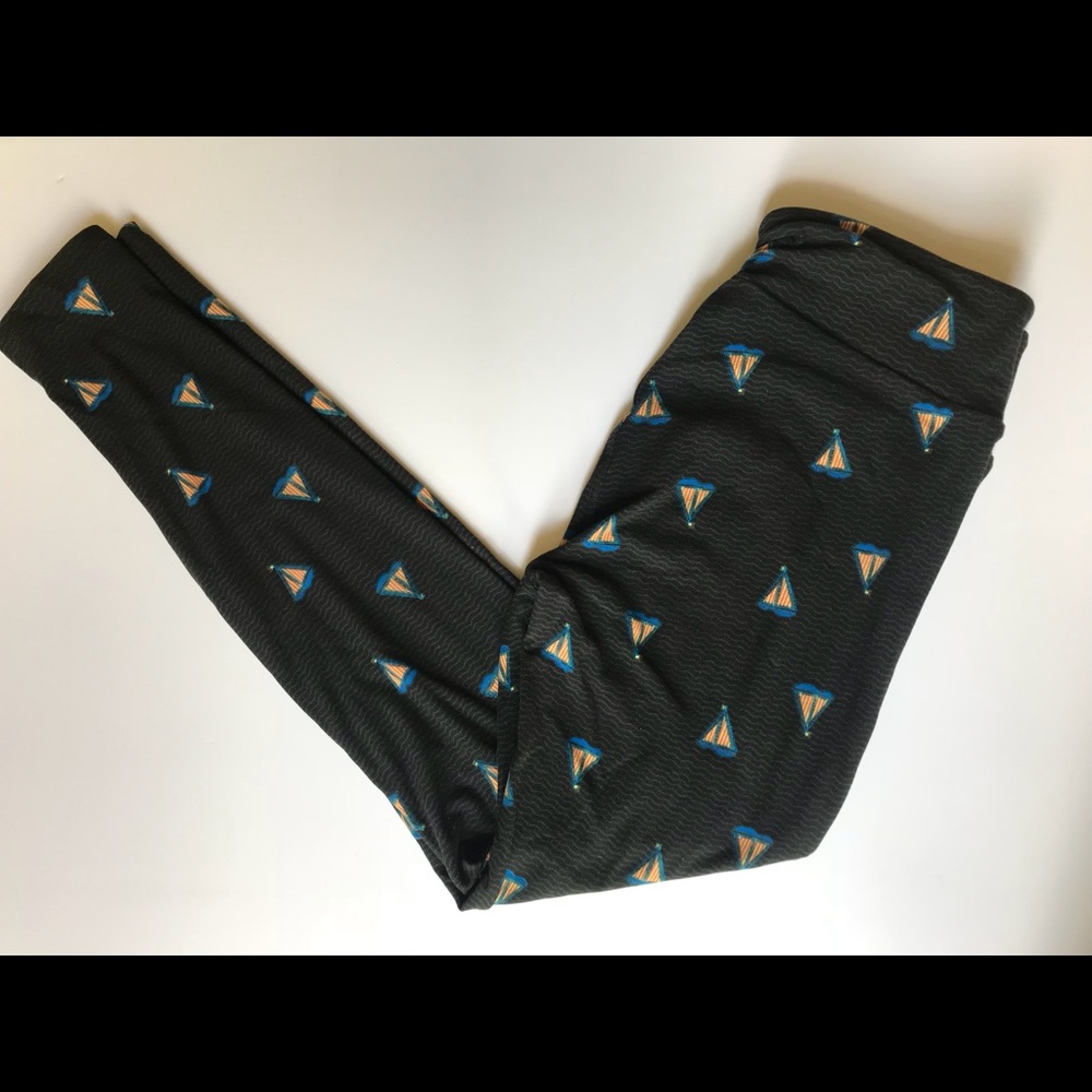 LulaRoe Leggings: Sailboats