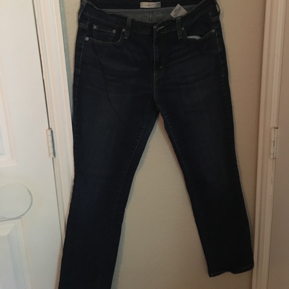 Straight leg Levi’s