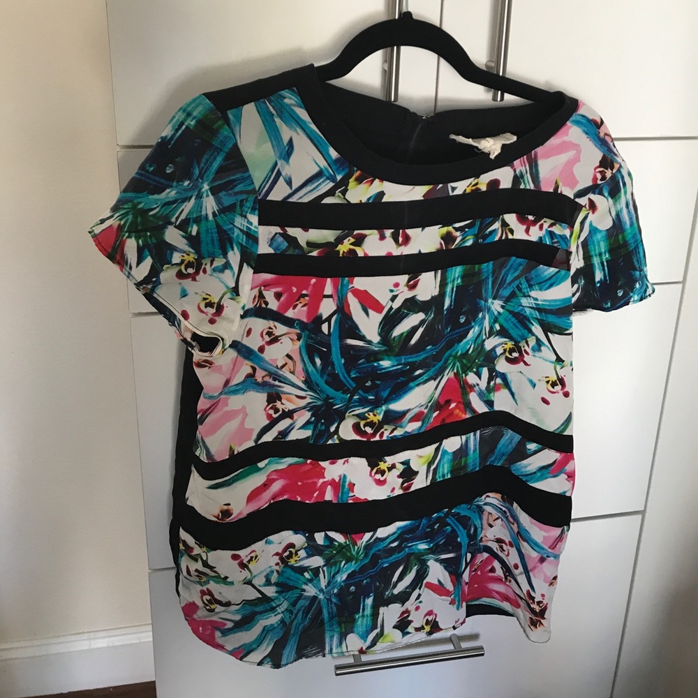 Cute top
