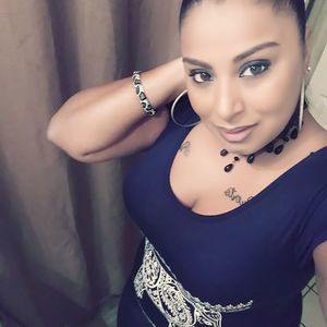 Meet your Posher, Yesenia