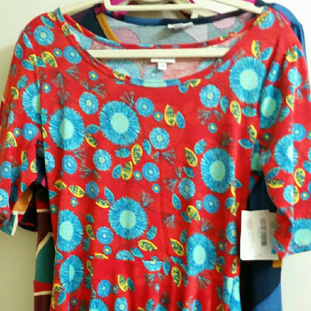 M Lularoe Nicole